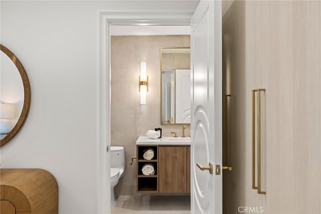 7 Sierra Vis, Laguna Niguel, CA 92677 - half bath with toilet and vanity