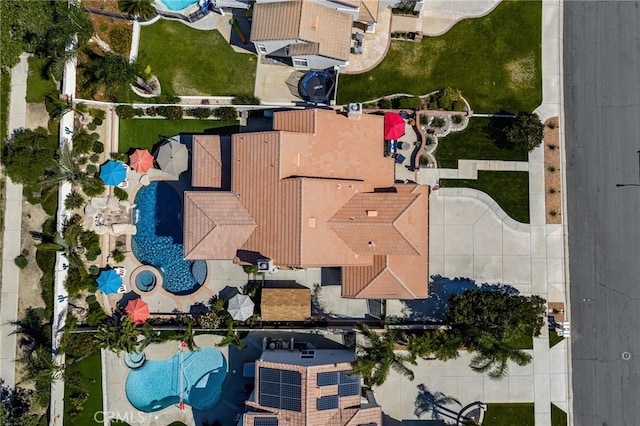 5601 Crestline Pl, Rancho Cucamonga, CA 91739 - bird's eye view of a pool