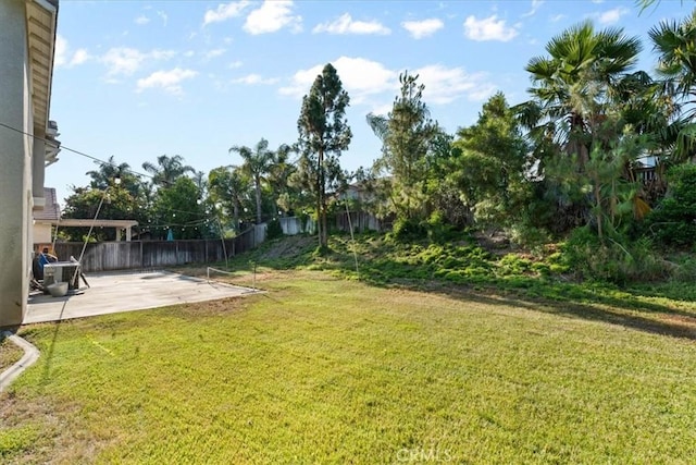 11868 Bunker Hill Dr, Rancho Cucamonga, CA 91730 - view of yard with a patio