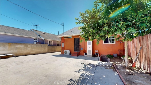 5854 Woodlawn Ave, Los Angeles, CA 90003 - photo 14