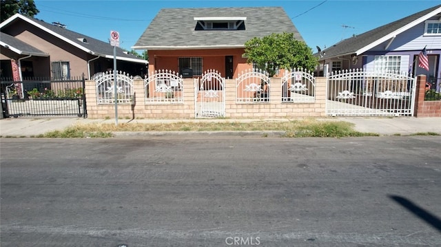 5854 Woodlawn Ave, Los Angeles, CA 90003 - photo 2