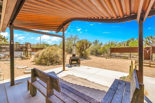 7638 Dumosa Ave, Yucca Valley, CA 92284 - view of patio
