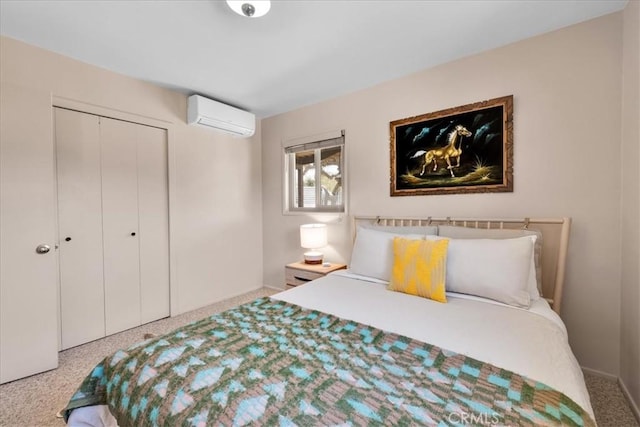 7638 Dumosa Ave, Yucca Valley, CA 92284 - carpeted bedroom with a wall mounted AC and a closet