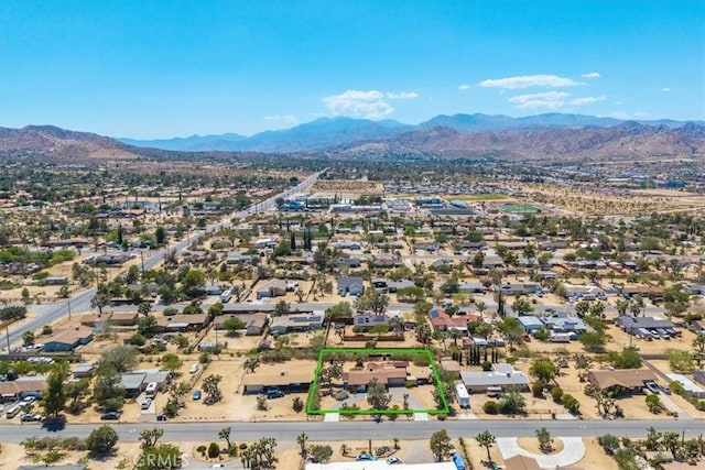 7638 Dumosa Ave, Yucca Valley, CA 92284 - aerial view of a mountain backdrop