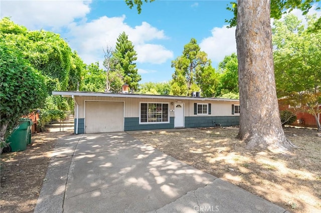 2344 Porter Way, Chico, CA 95926 - view of front facade with driveway