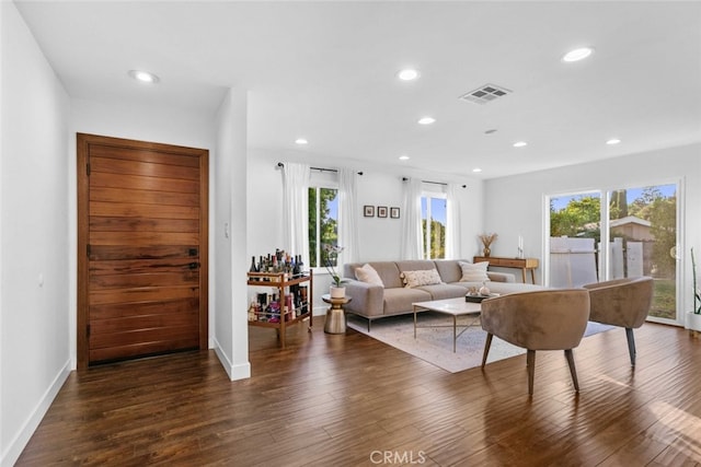 9836 Creemore Dr, Tujunga, CA 91042 - photo 4