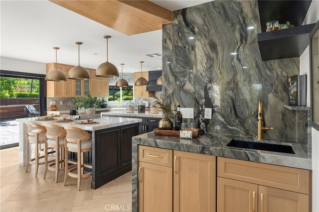 19022 Shamrock Ln, Yorba Linda, CA 92886 - kitchen with tasteful backsplash, plenty of natural light, and a breakfast bar