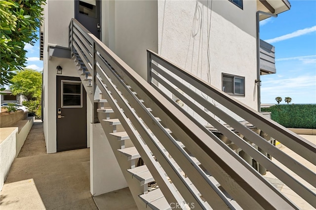 284 Chiquita St, Laguna Beach, CA 92651 - view of staircase