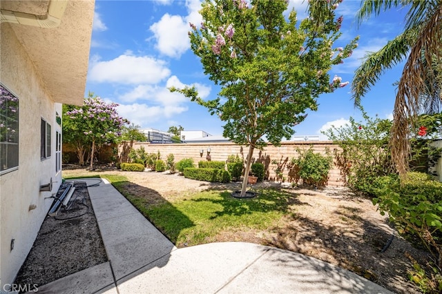 6791 Florence Pl, Rancho Cucamonga, CA 91701 - fenced backyard featuring a patio area