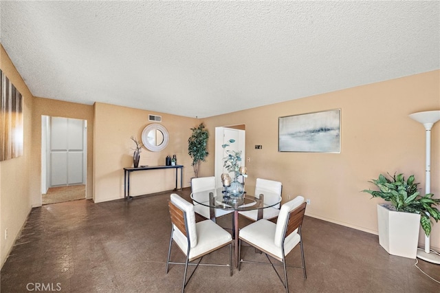 11551 Gladstone Cir, Fountain Valley, CA 92708 - dining area with a textured ceiling