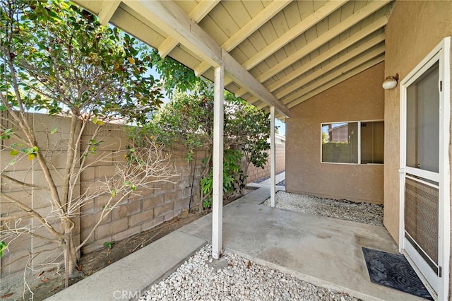 11551 Gladstone Cir, Fountain Valley, CA 92708 - fenced backyard featuring a patio