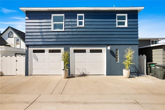 1585 Miramar Dr, Newport Beach, CA 92661 - garage with driveway