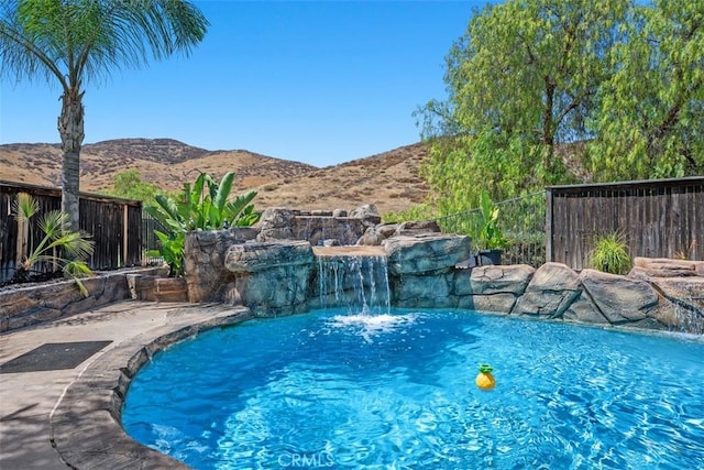 185 Alabaster Loop, Perris, CA 92570 - view of pool featuring a mountain view