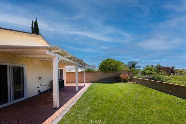 24691 Tarazona, Mission Viejo, CA 92692 - fenced backyard featuring a patio area