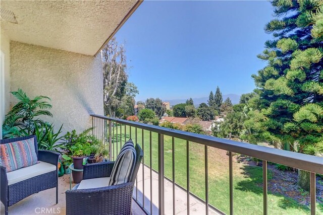 3365 Punta Alta Unit 2F, Laguna Woods, CA 92637 - view of balcony