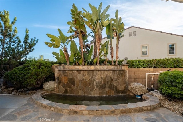 2886 Muir Trail Dr, Fullerton, CA 92833 - view of patio / terrace