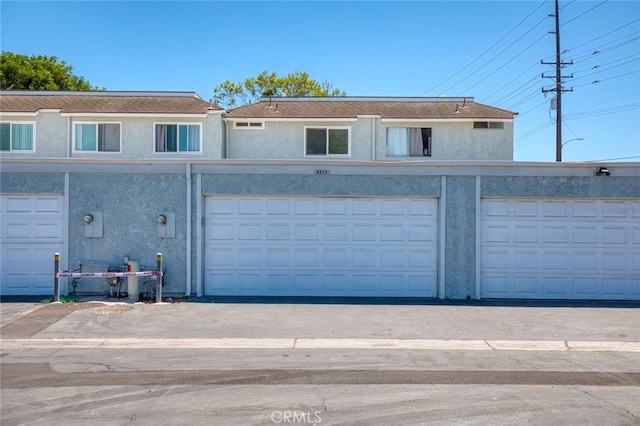 8515 Edgebrook Dr, Garden Grove, CA 92844 - view of garage