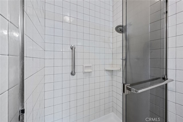 18911 Crimson Cir, Huntington Beach, CA 92646 - full bath with a shower stall