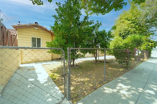 4124 Ivar Ave, Rosemead, CA 91770 - view of yard featuring a gate