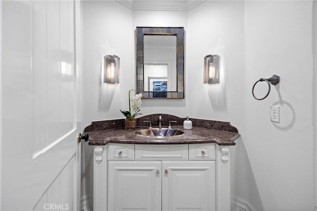 2175 Palmer Pl, Tustin, CA 92782 - bathroom with vanity and crown molding
