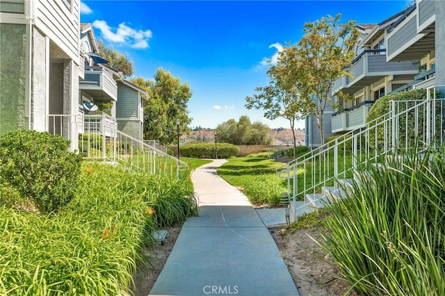 26966 Flo Ln Unit 319, Canyon Country, CA 91351 - view of property's community