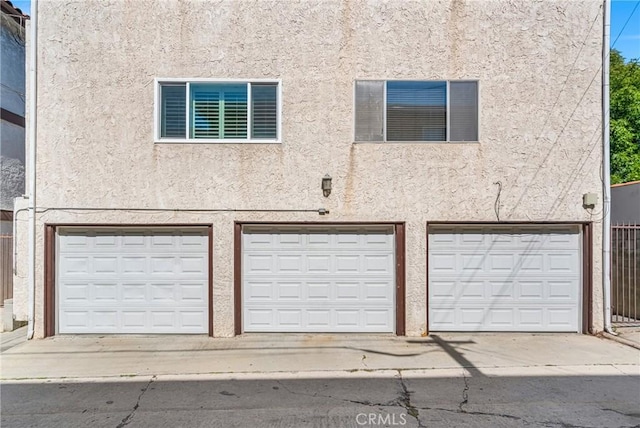 2433 S Gaffey St, San Pedro, CA 90731 - view of garage