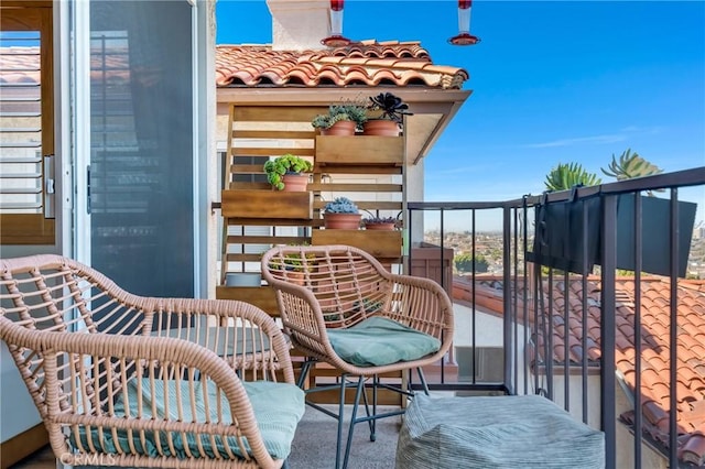 2433 S Gaffey St, San Pedro, CA 90731 - view of balcony