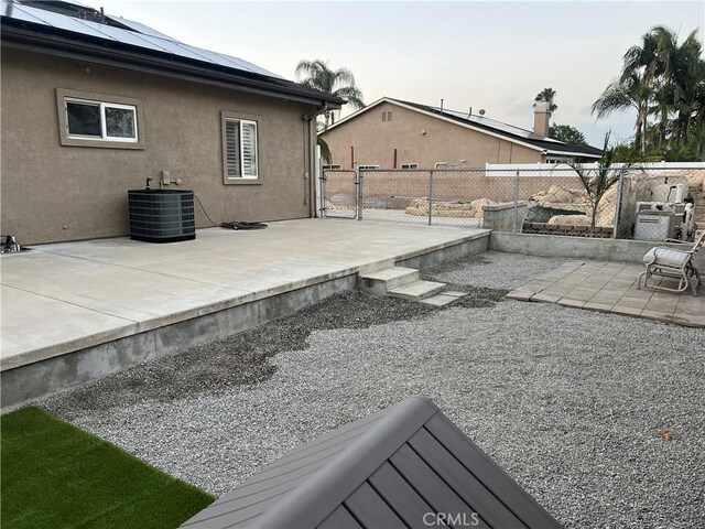 555 W Elm St, Ontario, CA 91762 - photo 24