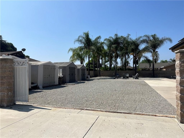 555 W Elm St, Ontario, CA 91762 - photo 59