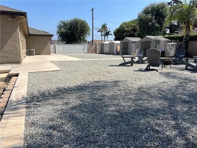 555 W Elm St, Ontario, CA 91762 - photo 37