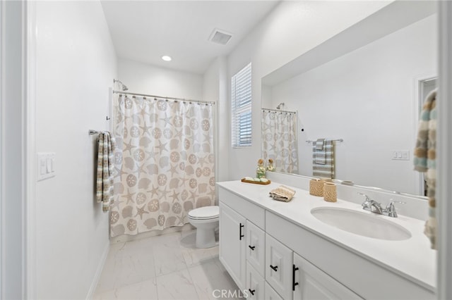 32084 Richardson St, Menifee, CA 92584 - bathroom featuring vanity, marble look tiles, shower / bath combo with shower curtain, and recessed lighting