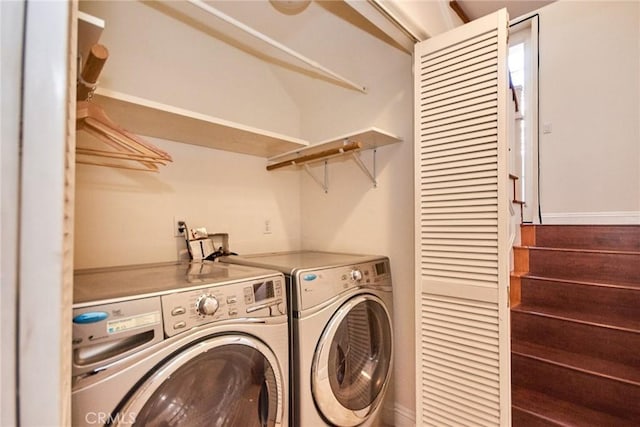 717 Arcadia Ave Unit C, Arcadia, CA 91007 - laundry area with washing machine and clothes dryer