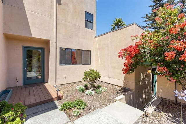 1410 Verde Canyon Rd, Arroyo Grande, CA 93420 - entrance to property with stucco siding