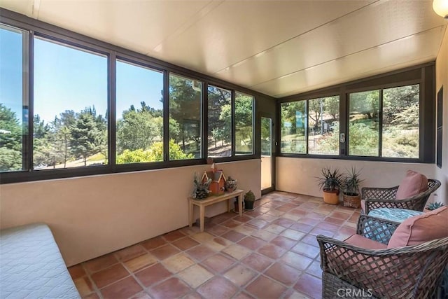 1410 Verde Canyon Rd, Arroyo Grande, CA 93420 - sunroom / solarium with healthy amount of natural light