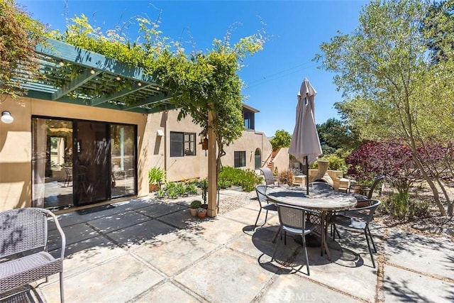 1410 Verde Canyon Rd, Arroyo Grande, CA 93420 - view of patio / terrace with outdoor dining area