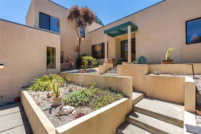 1410 Verde Canyon Rd, Arroyo Grande, CA 93420 - entrance to property with stucco siding