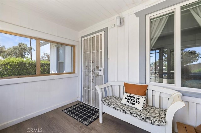 435 S Palm Ave, Santa Paula, CA 93060 - sunroom / solarium with healthy amount of natural light
