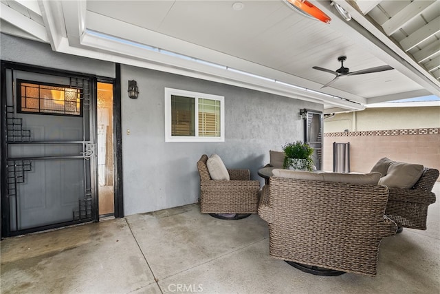 10041 Margo Ln, Westminster, CA 92683 - view of patio / terrace featuring a ceiling fan