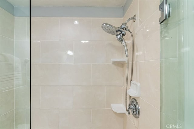 10041 Margo Ln, Westminster, CA 92683 - bathroom view of tiled shower