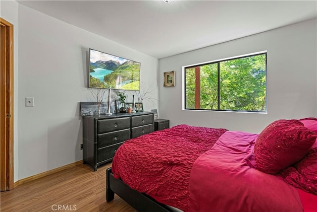 1104 Snowbird Dr, Frazier Park, CA 93225 - bedroom featuring wood finished floors and baseboards