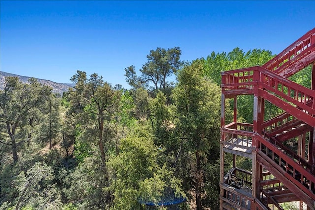 1104 Snowbird Dr, Frazier Park, CA 93225 - view of yard featuring a forest view