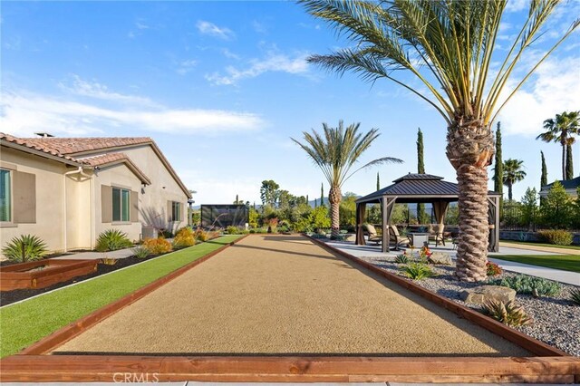 41783 Valencia Way, Temecula, CA 92592 - surrounding community featuring a bocce ball area and a gazebo