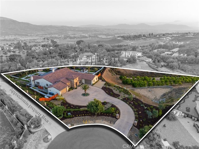 41783 Valencia Way, Temecula, CA 92592 - aerial overview of property's location with property boundaries highlighted and mountains
