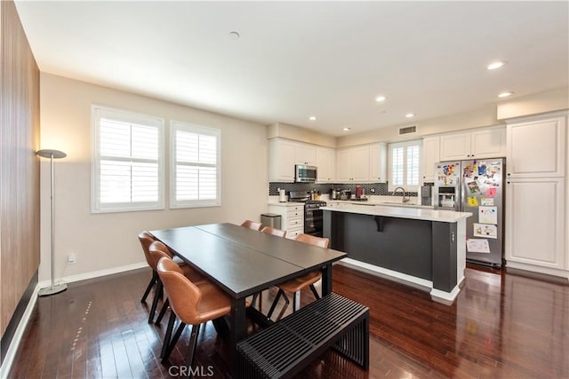 11 Travis Rd, Buena Park, CA 90621 - photo 6
