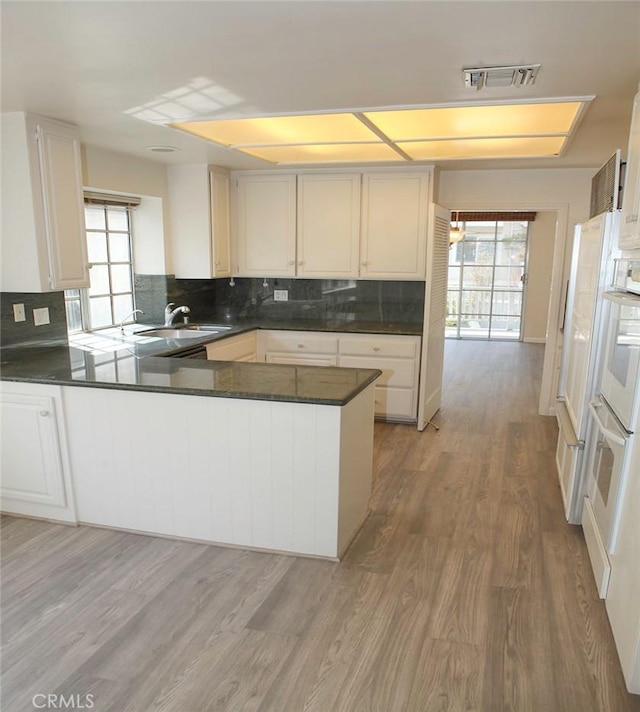 11667 Gorham Ave Unit 306, Los Angeles, CA 90049 - photo 15