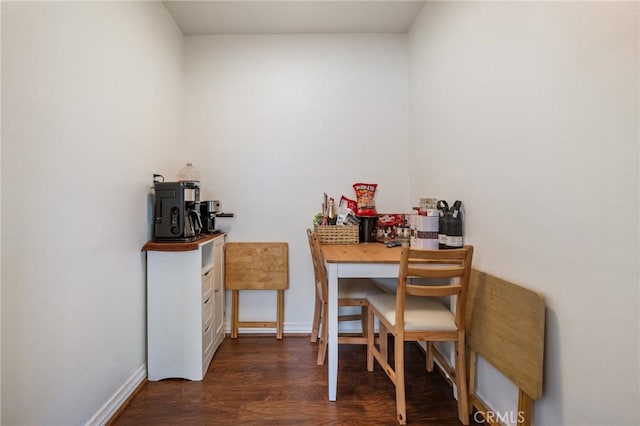 228 S 4th St, Santa Paula, CA 93060 - office area with dark wood finished floors and baseboards