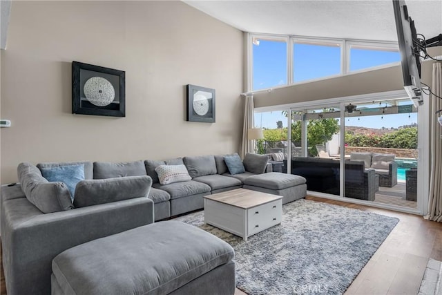 536 N Del Sol Ln, Diamond Bar, CA 91765 - photo 9