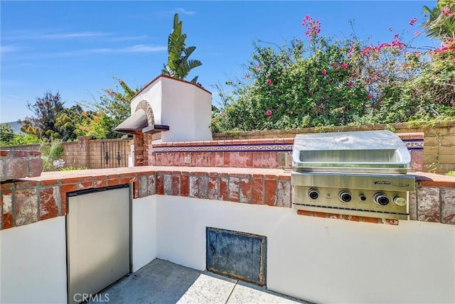 5560 Feather Grass Ln, Yorba Linda, CA 92887 - view of patio with exterior kitchen