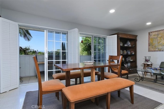 4140 Warner Blvd Unit 302, Burbank, CA 91505 - dining area featuring recessed lighting