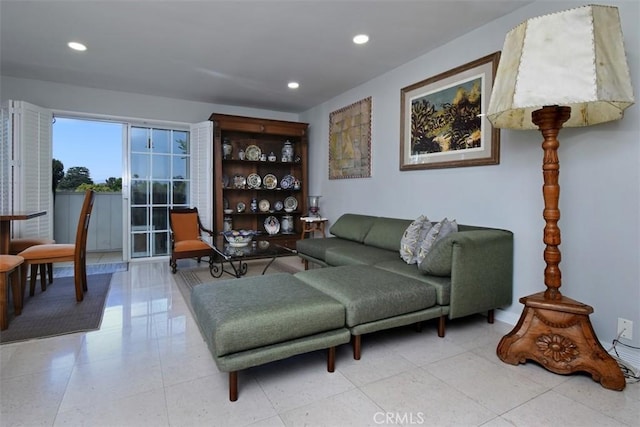 4140 Warner Blvd Unit 302, Burbank, CA 91505 - living room with recessed lighting